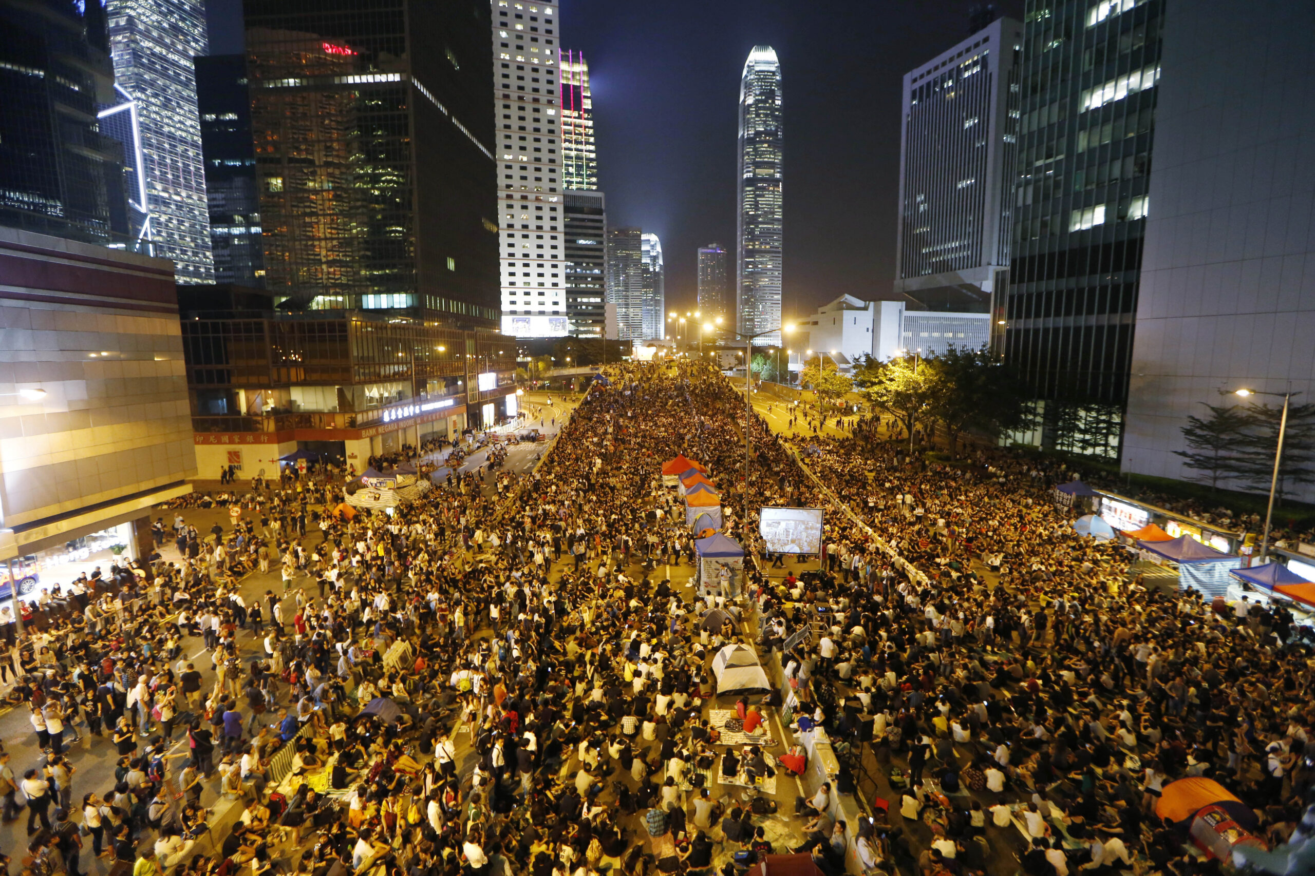 Thousands return to Hong Kong streets in protest