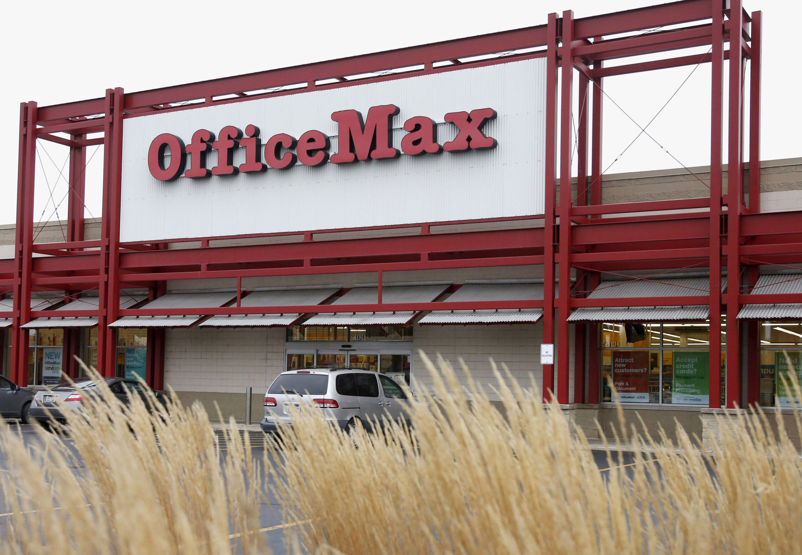 Tax-break expansion plan raises concerns, shrugs