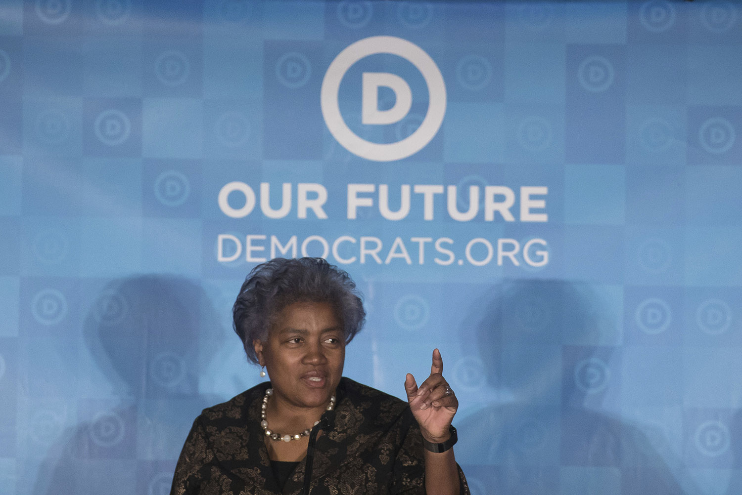 Brazile: I ‘allegedly’ sent CNN questions to Clinton team