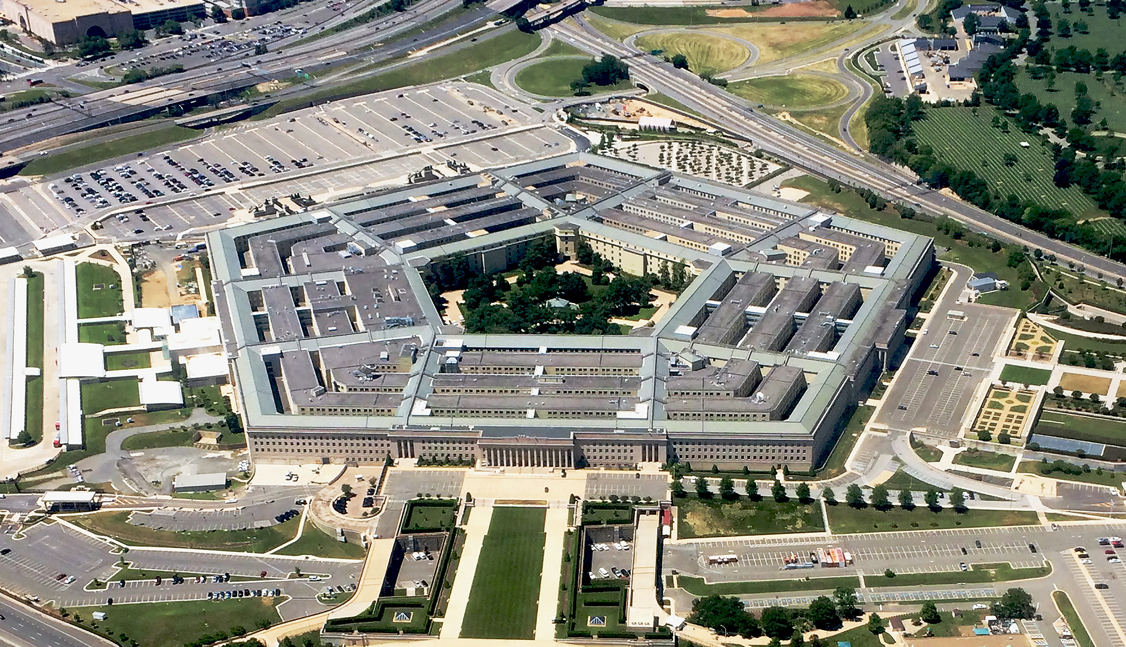 Feds spend $1.5 billion a year on PR, watchdog finds