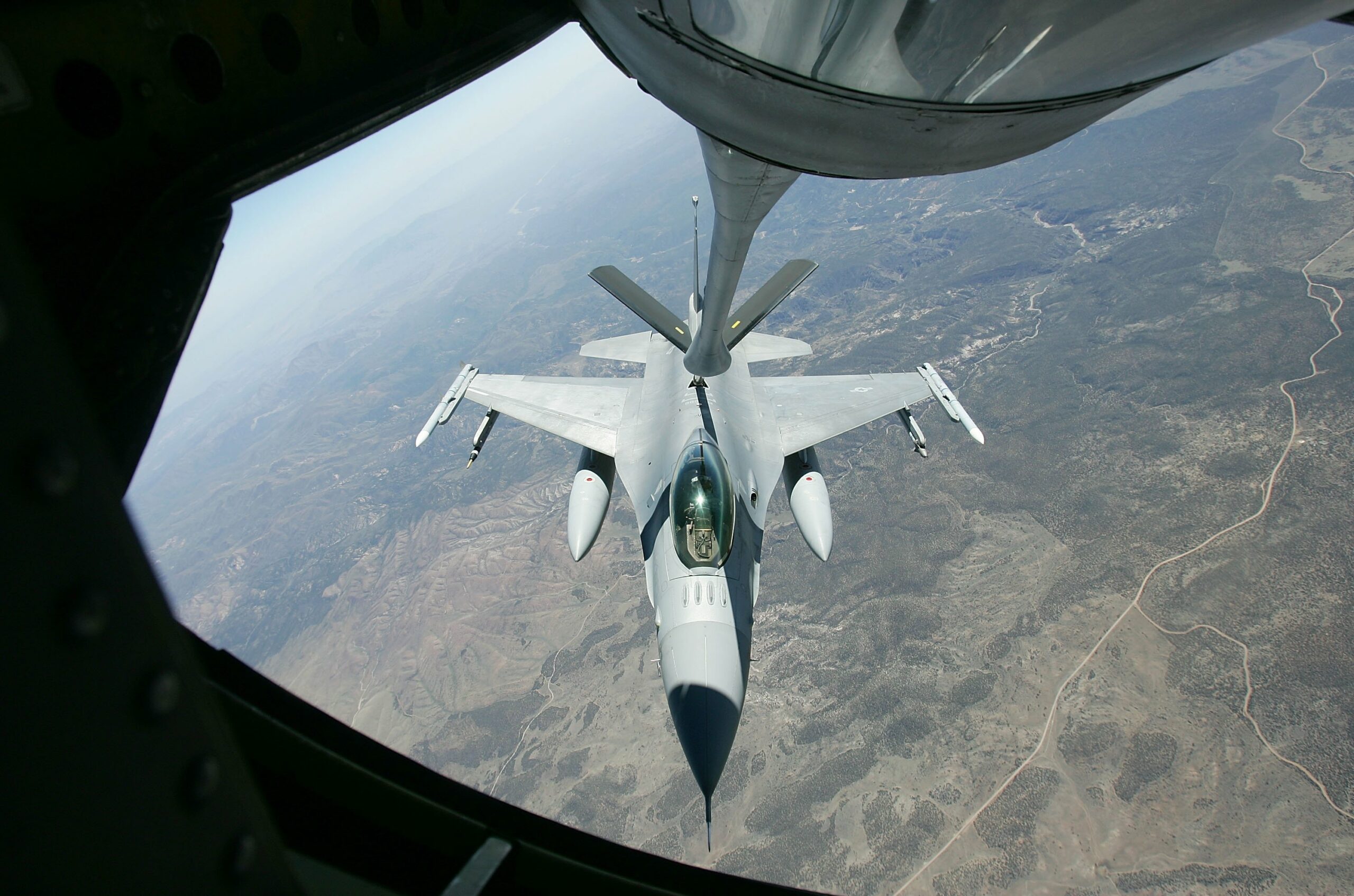 U.S. increases role in Yemen with refueling help