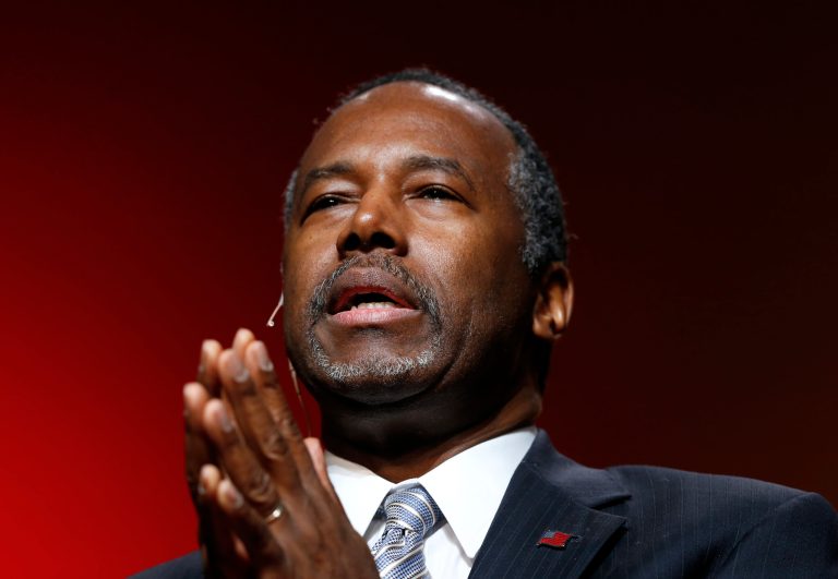 As a result of the fanfare that preceded Ben Carson's announcement of his presidential candidacy, media appeared to take his announcement less seriously than it took Carly Fiorina's. (AP Photo)Â 