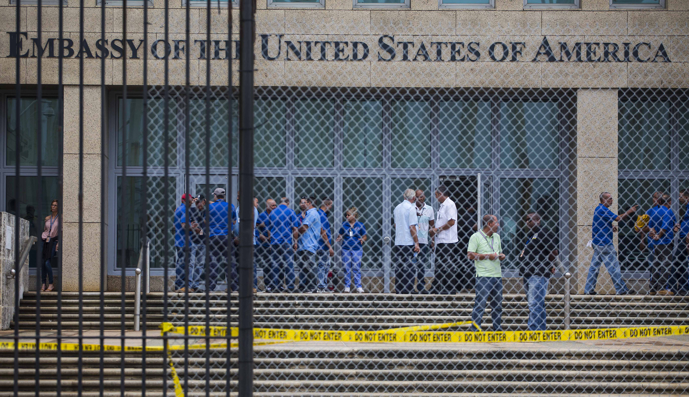 US expels 15 diplomats as Cuba attack toll rises
