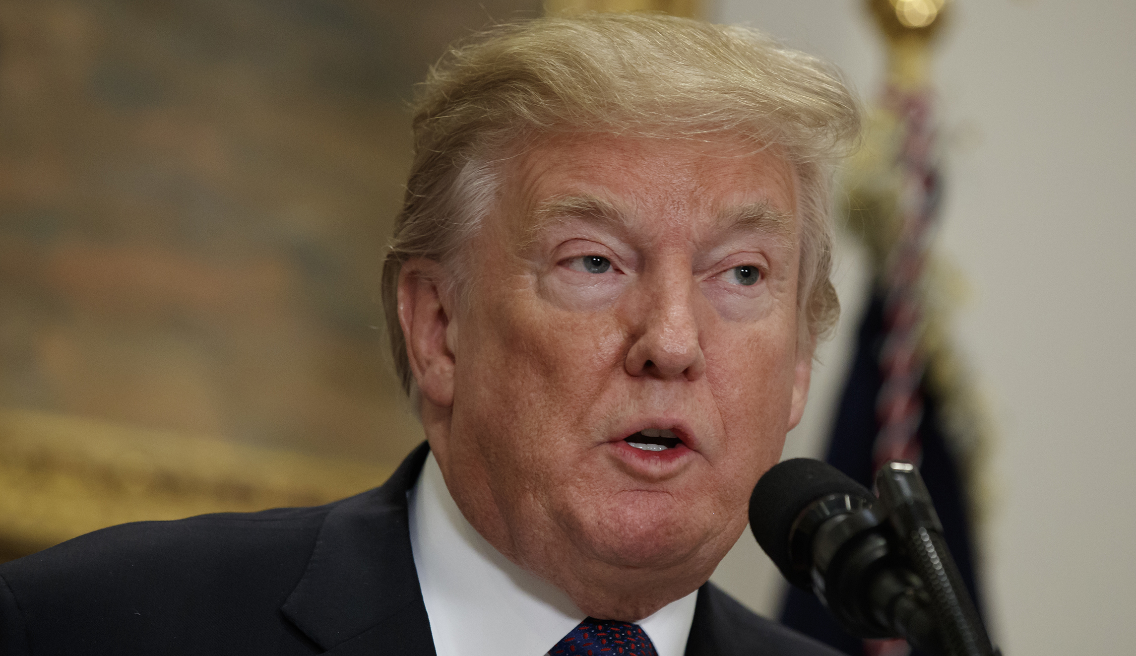 White House doctor: Trump slurred speech because of dry mouth