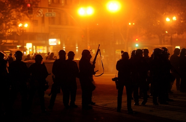Occupy Oakland targets foreclosed buildings again