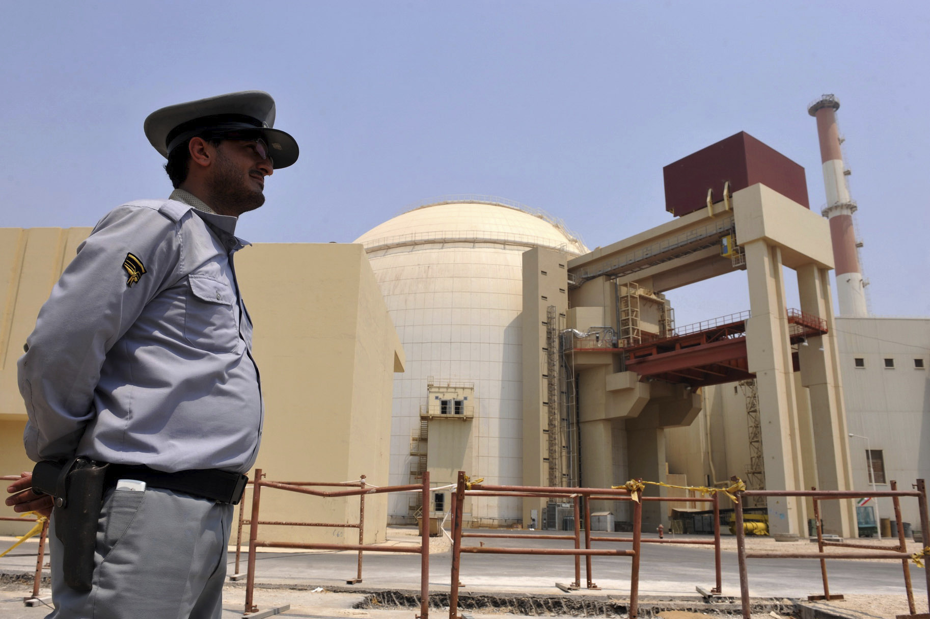 Obama administration finalizes nuke deal with Iran, fights new sanctions bill in Congress