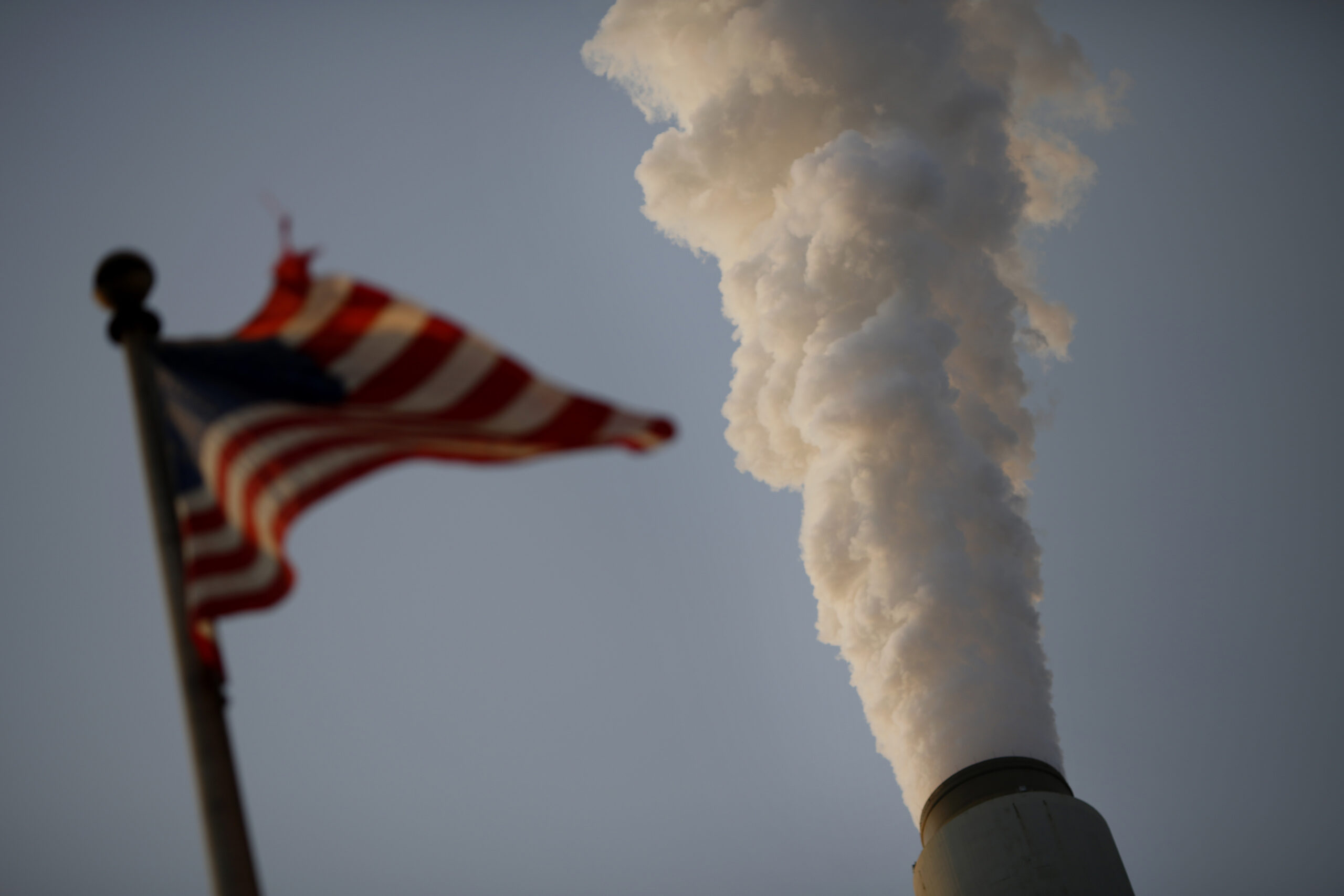 States urge court to delay ‘illegal’ climate rules