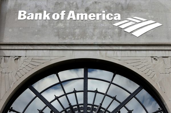15 big bank economists project nearly 3 percent economic growth in 2015