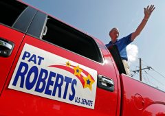 Primaries show Republican voters wary of Tea Party candidates, skeptical of party establishment