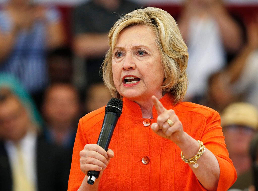 Report: FBI believes it can recover data off Clinton’s server