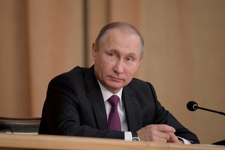 Want to See a Party Platform That’s Really Weak on Russia? Ask a Democrat.