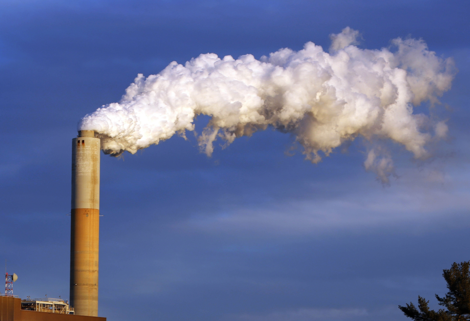 White House postpones meeting on Paris climate deal