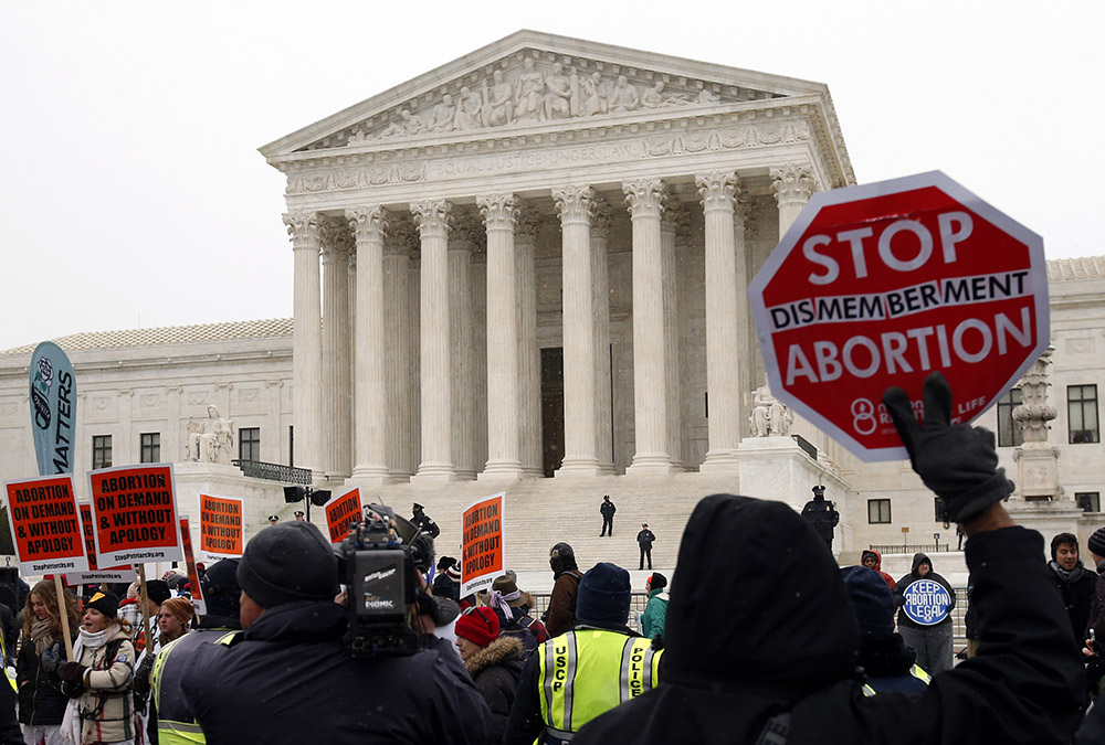 Hill GOP asks Supreme Court to uphold abortion regs