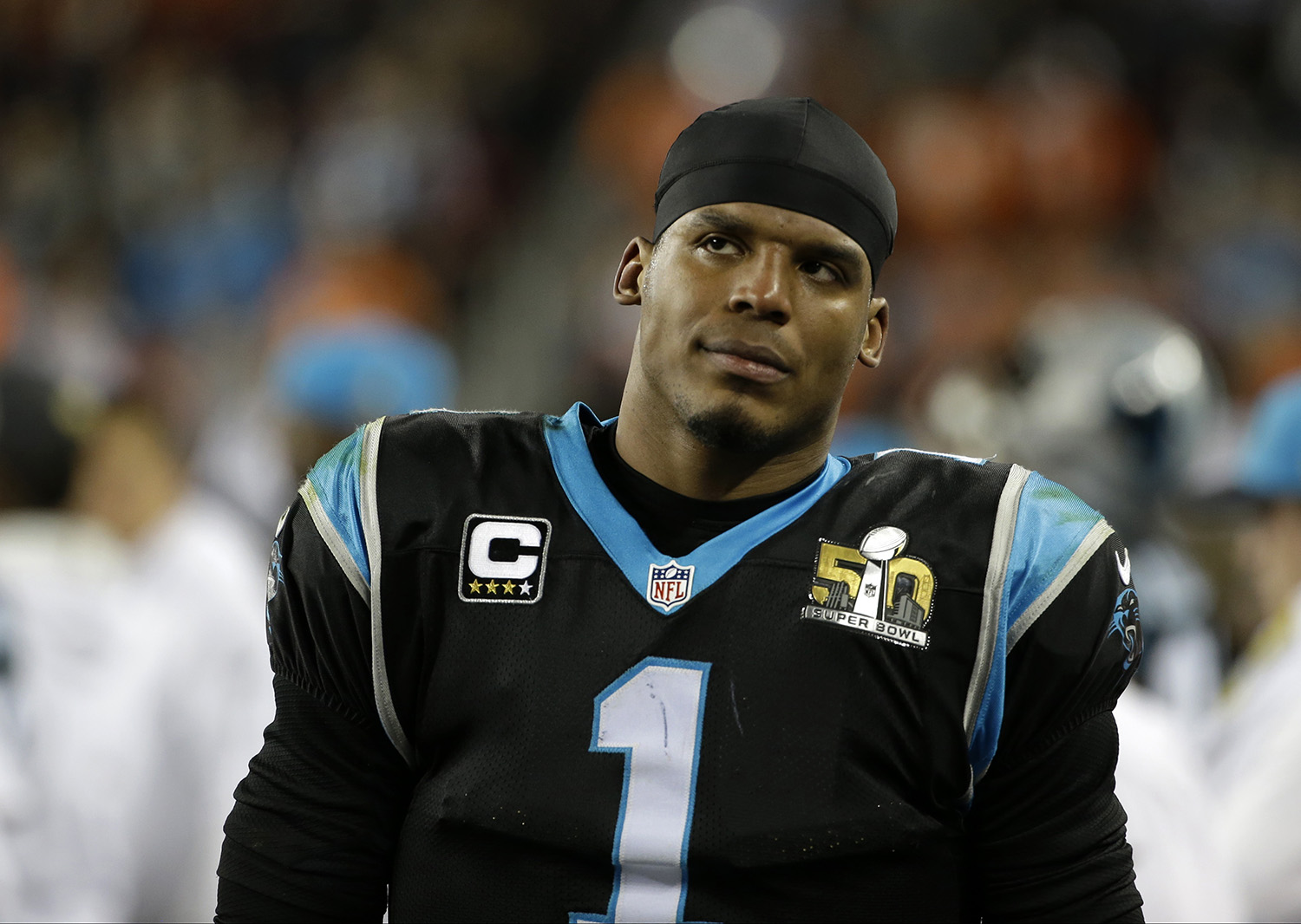 Cam Newton helps 10-year-old interview Michelle Obama at White House