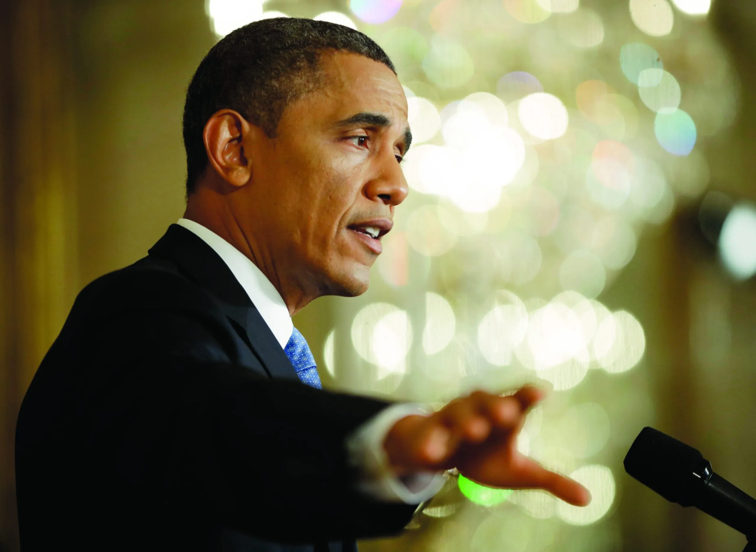 Obama deflects criticism about lack of diversity