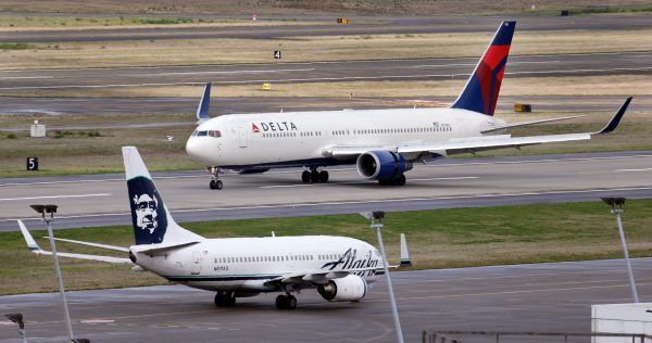 Delta profits jump despite spiking fuel costs after Trump’s exit from Iran deal