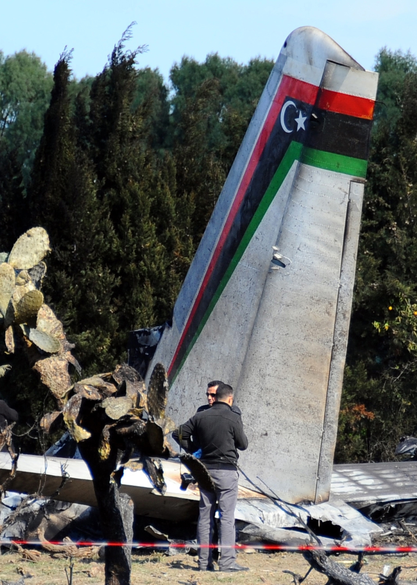 Medical flight crashes in Tunisia, 11 Libyans die