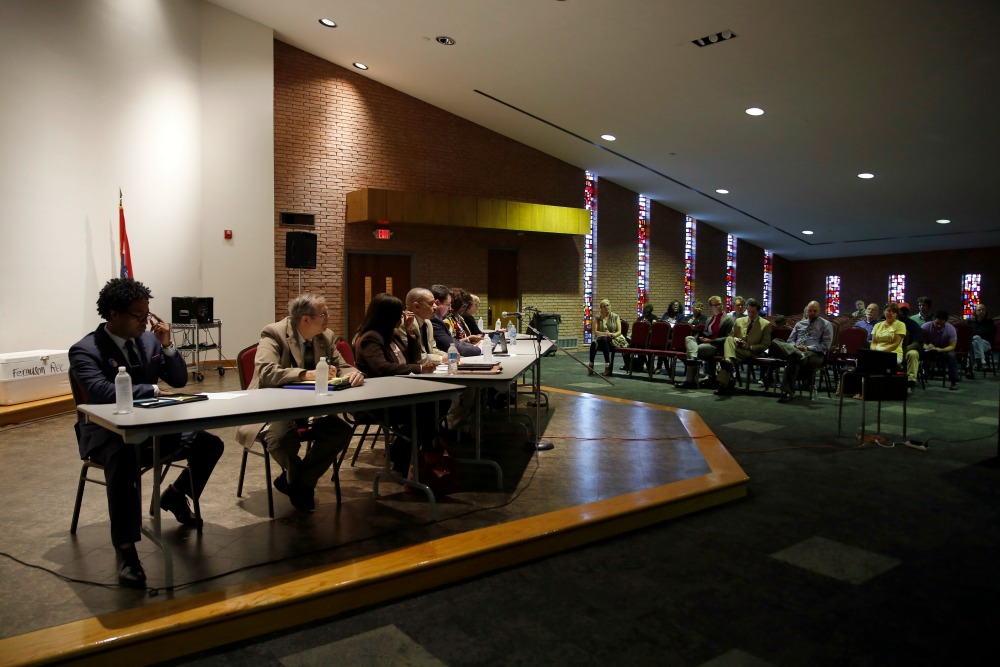 DOJ, Ferguson strike deal on police reform