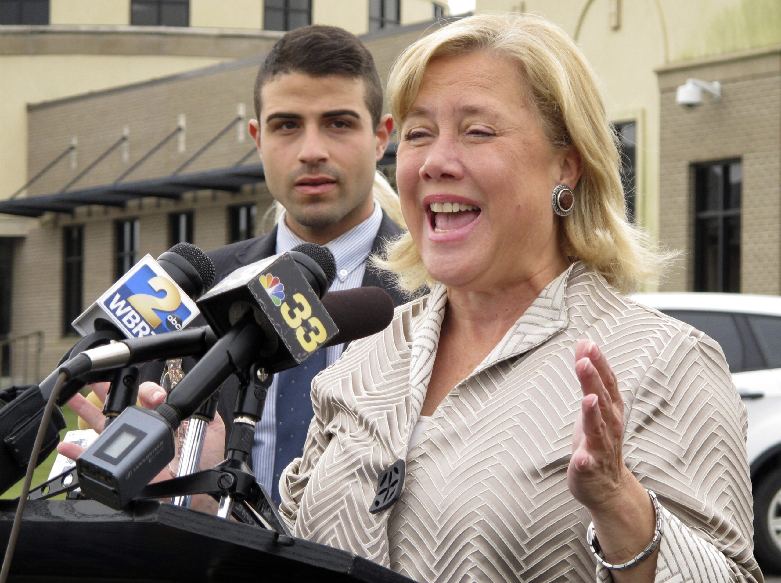Landrieu pushes for Keystone XL vote