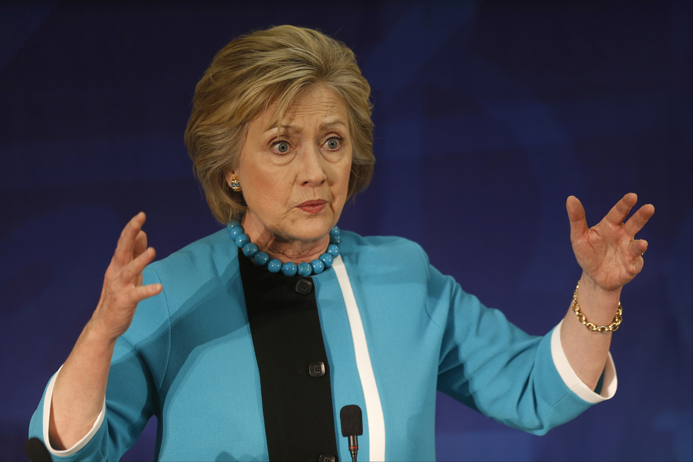 Clinton highlights Ryan’s reluctance to support Trump