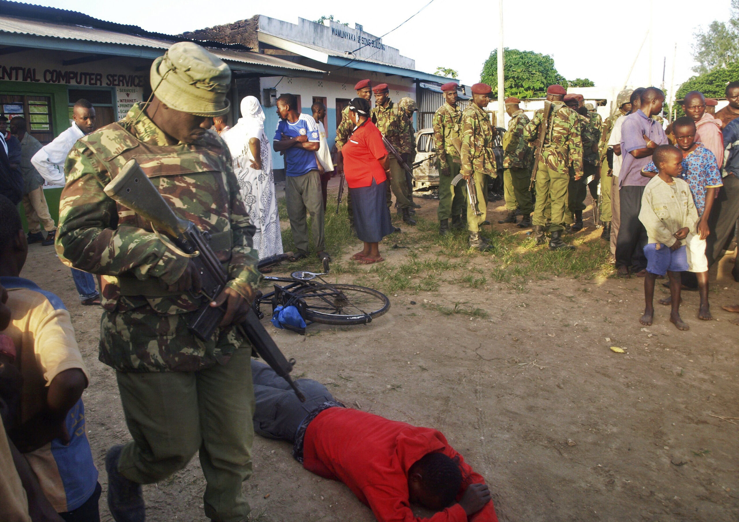 Gunmen singled out non-Muslims in Kenya attack
