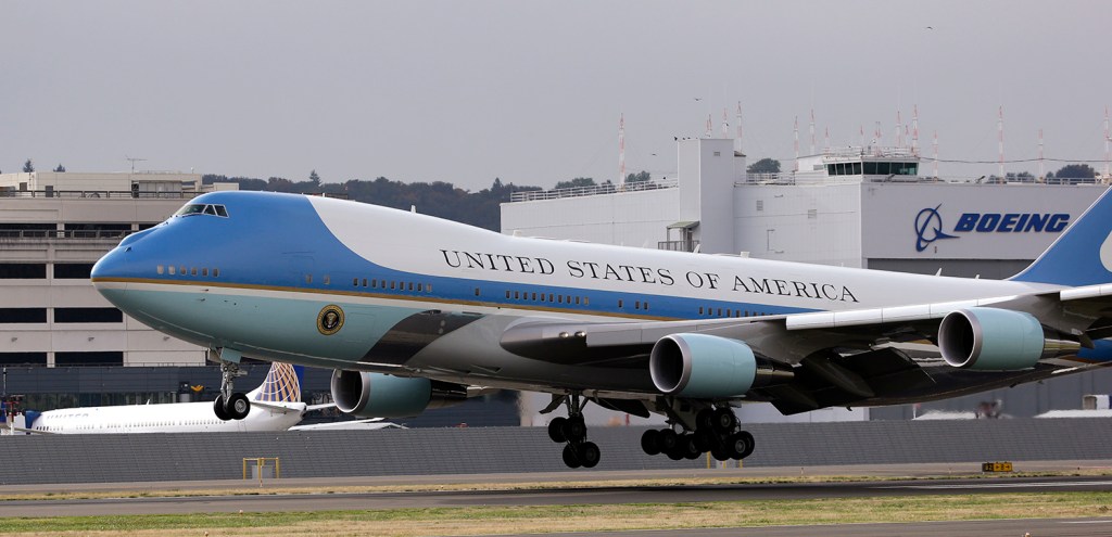 Boeing to follow through on $1 million commitment for Trump inaugural