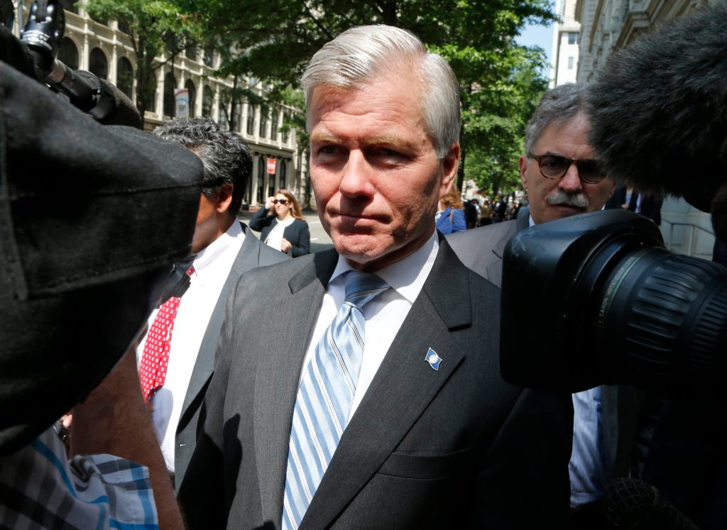 Former Gov. McDonnell likely headed to prison after court ruling