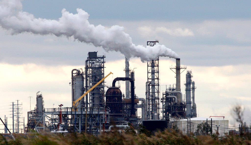 Trump must choose between energy security and what Big Ethanol wants