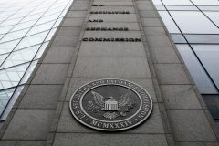 US judge suspends Chinese partners of auditors