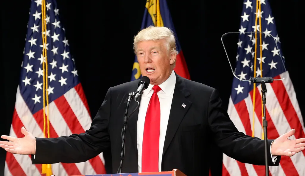 Polls: Trump slumps in three key states
