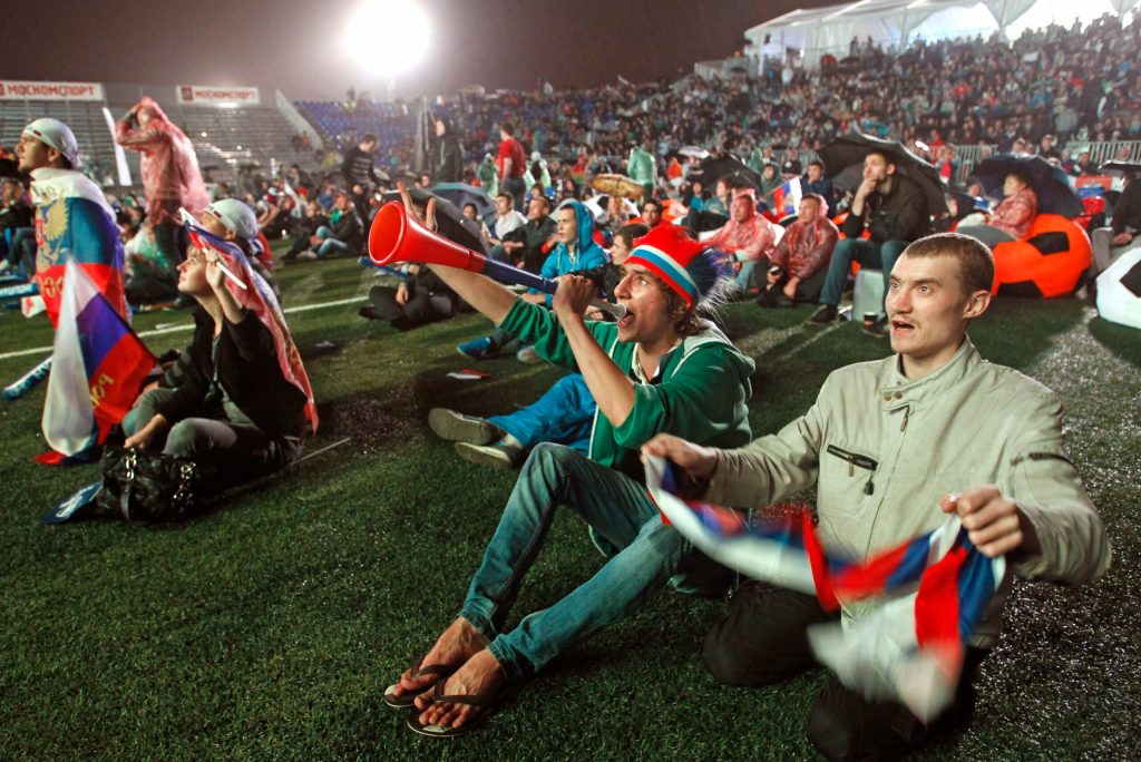 Poland-Russia match carries burden of history