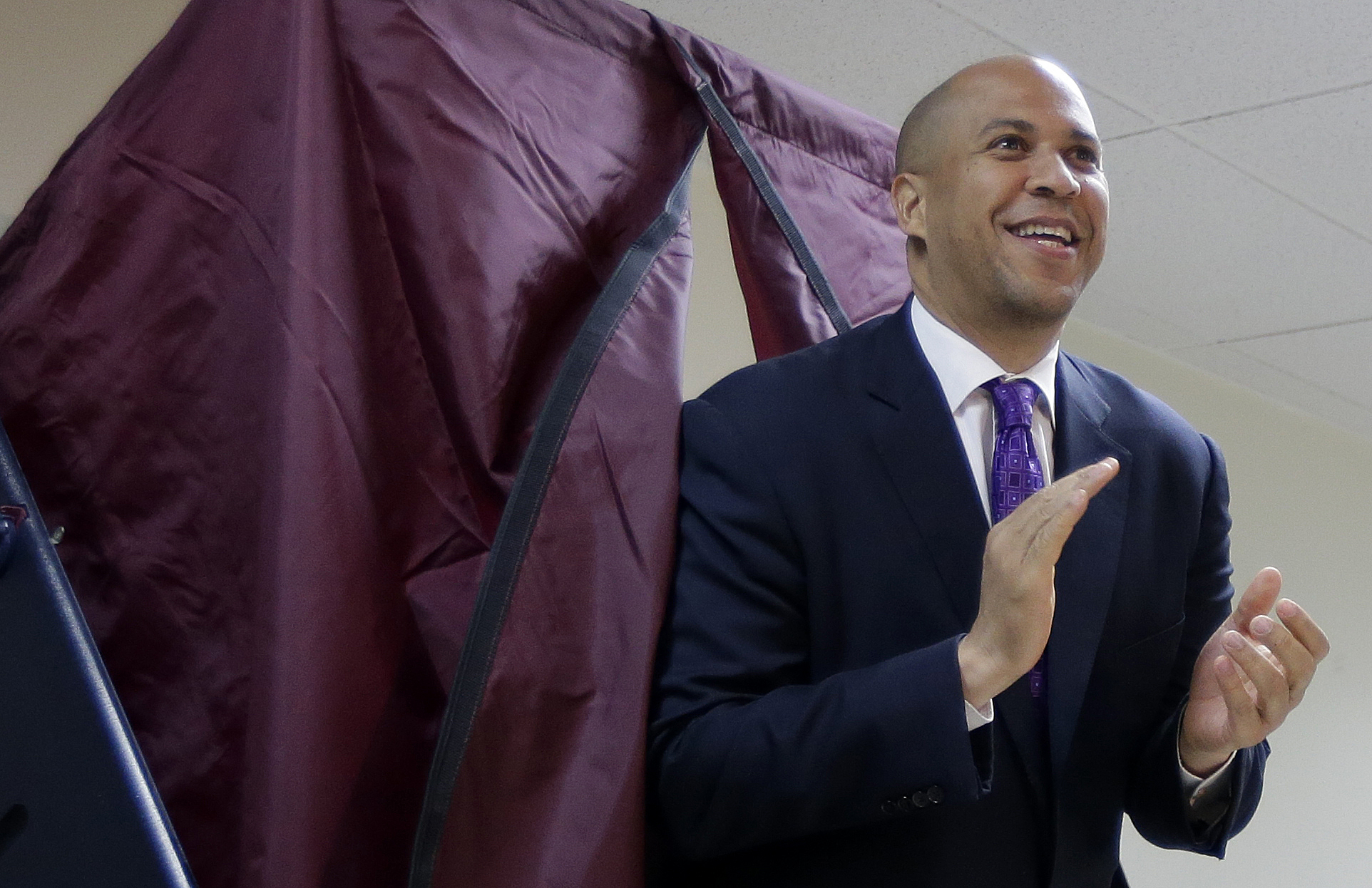 Democrat Cory Booker wins US Senate election in New Jersey