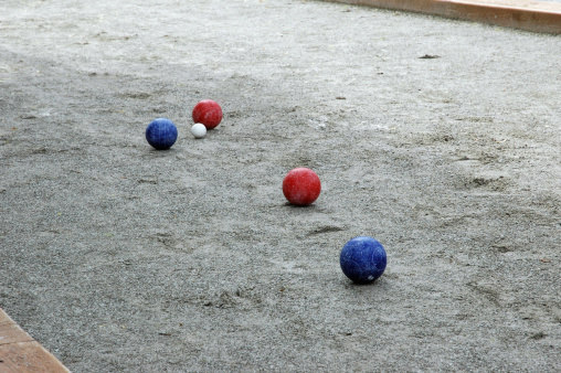 Arlington neighborhood finds bocce court out of bounds