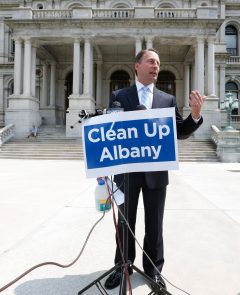 Cuomo’s biggest test is corruption probe handling