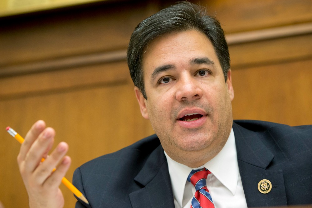 Cruz nabs Labrador endorsement