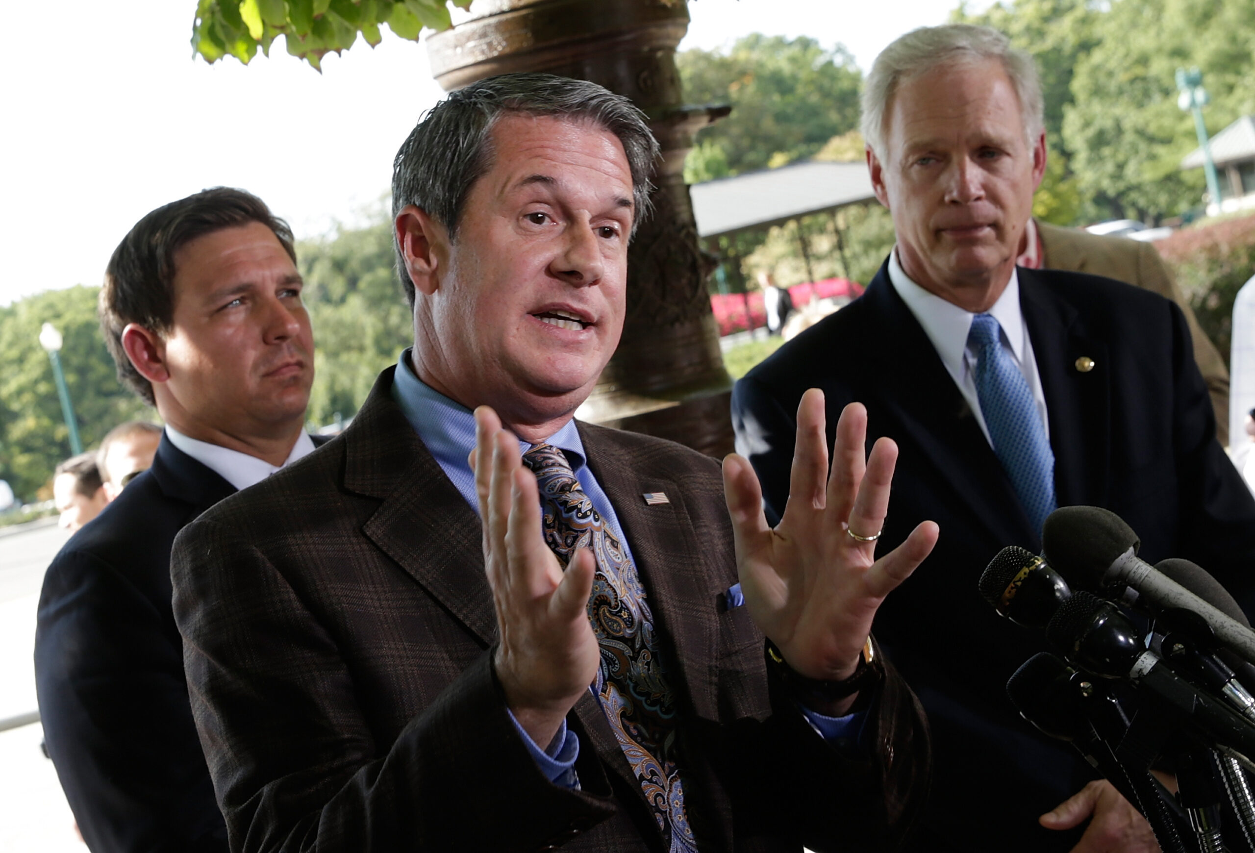 The twisted tale of congressmen’s health insurance