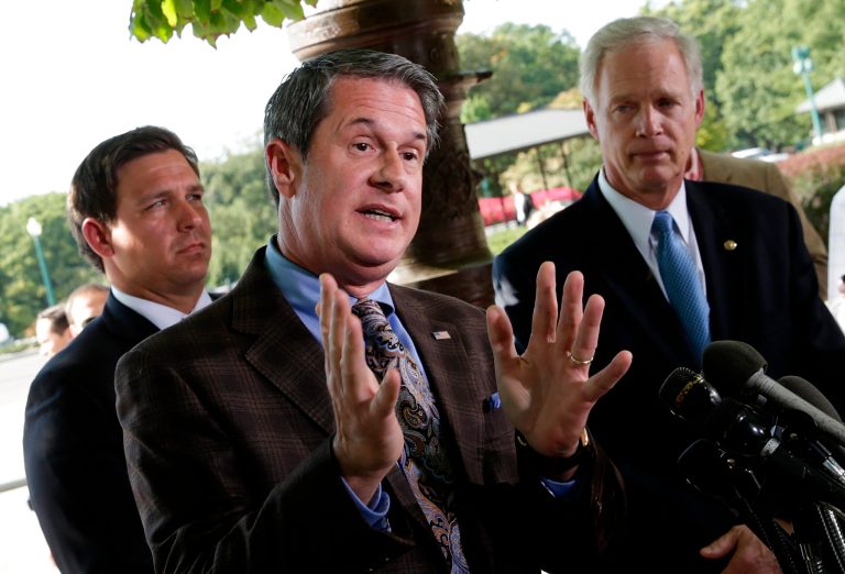 Sen. David Vitter, R-La., has proposed a measure to disallow employer contributions to the health insurance premiums of staff and members of Congress. (Getty Images File)