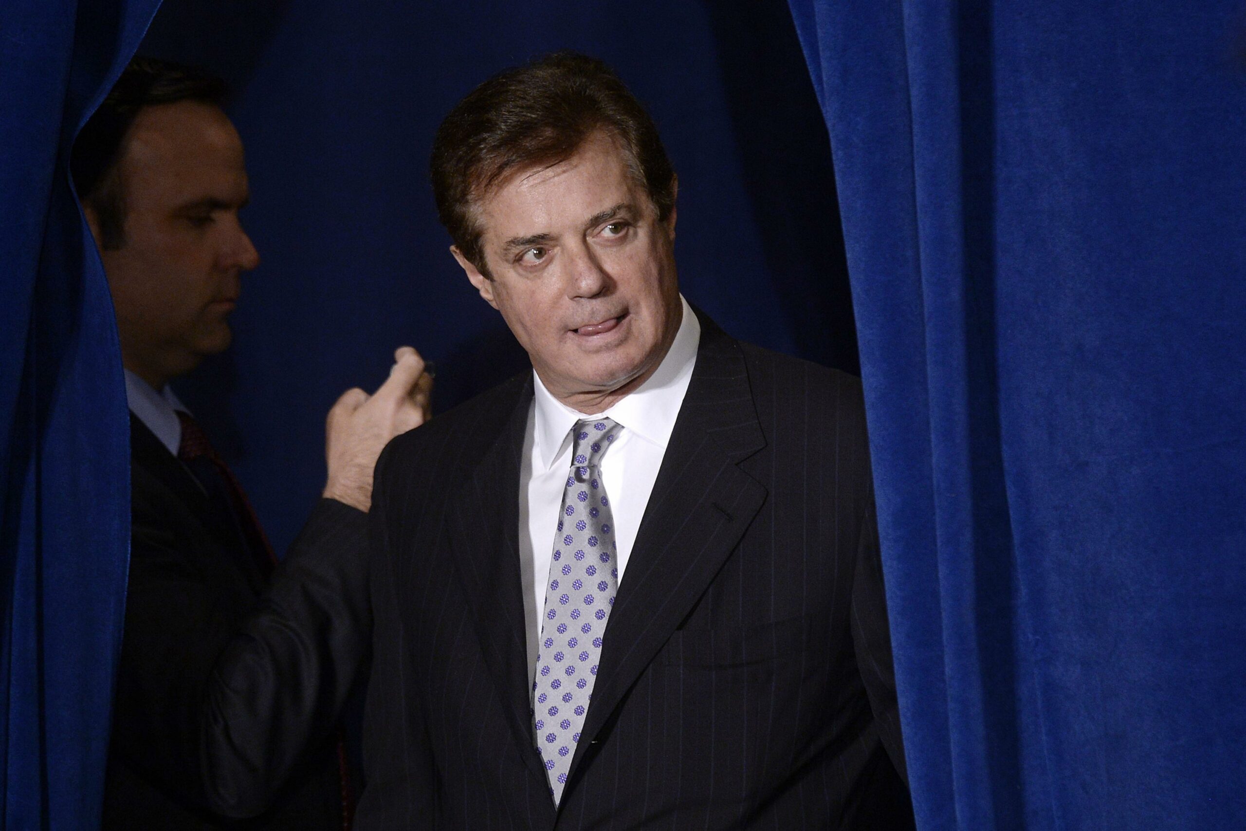 White House Watch: After the FBI Raid, Paul Manafort Changes Lawyers