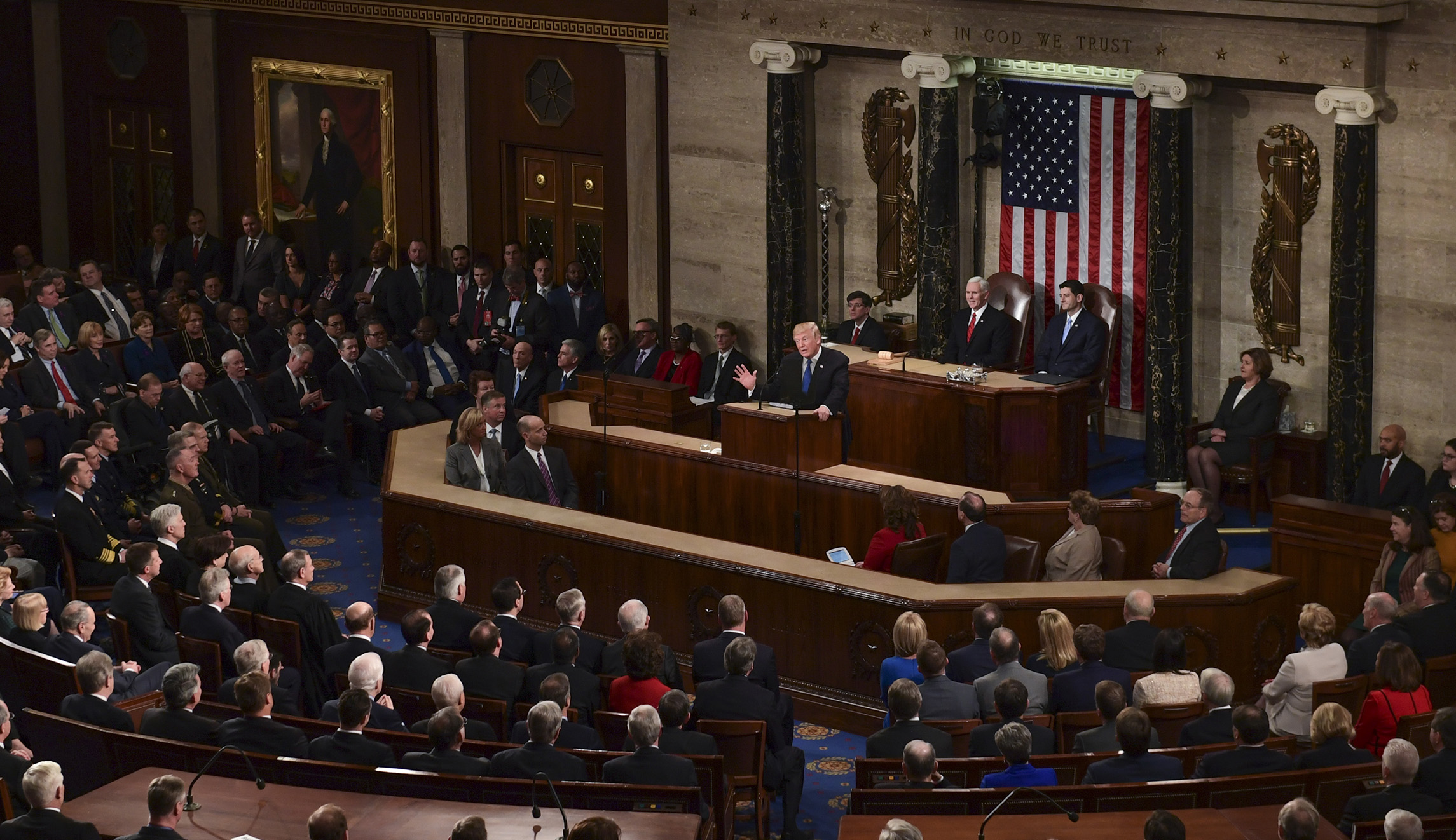 Democrats boo Trump at mention of chain migration: WATCH