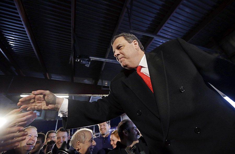Christie stands by attack on Rubio