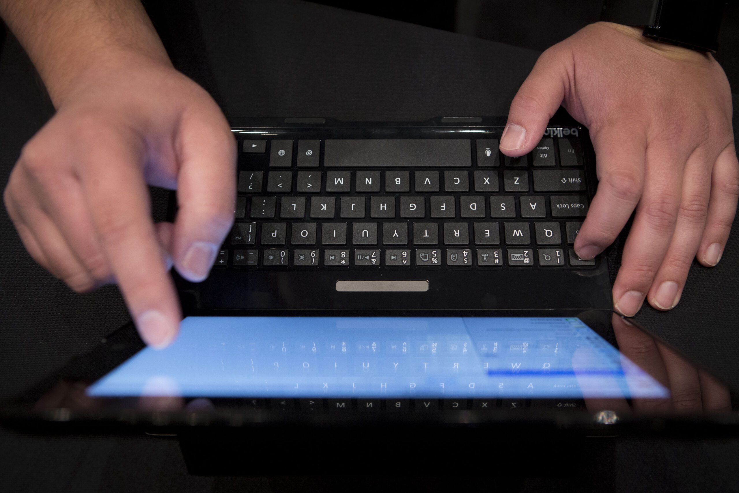 Watchdog: Gov’t computers used to watch porn at home