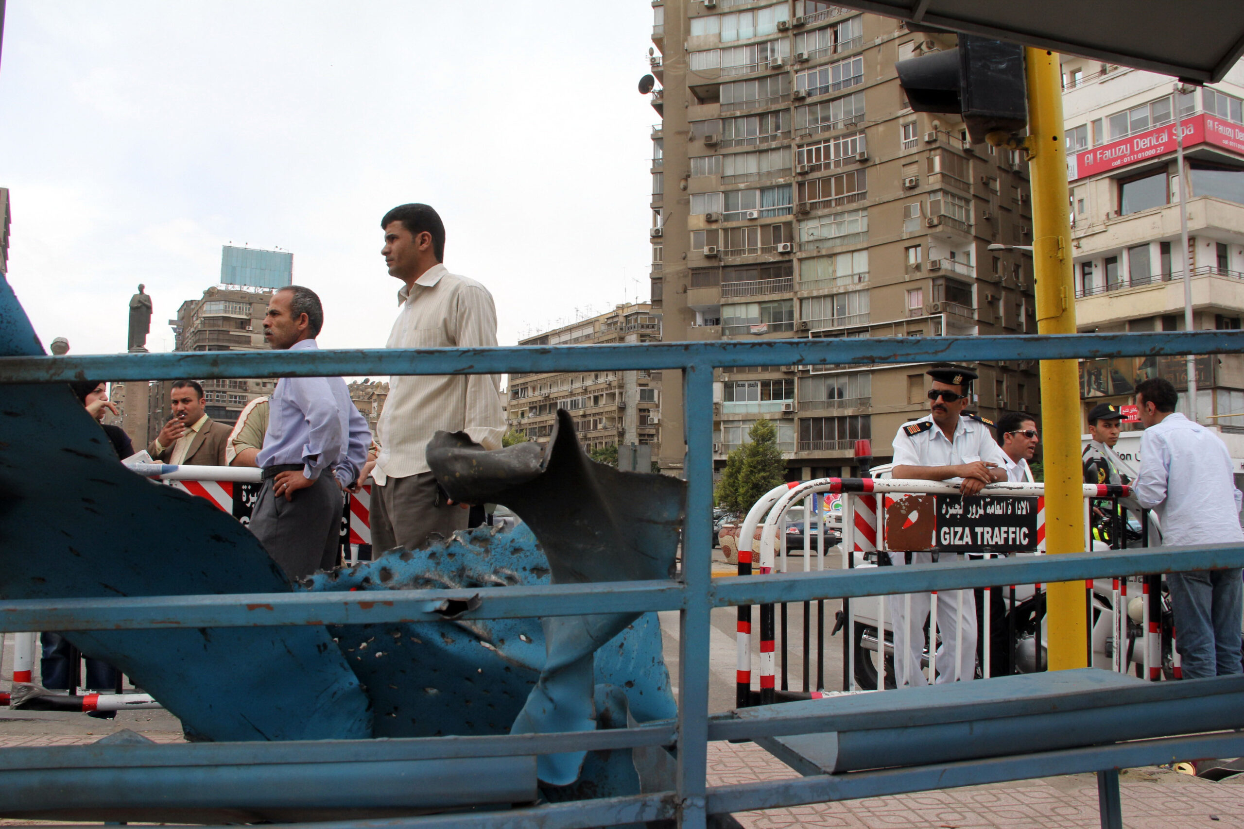 Bombing wounds 3 in central Cairo