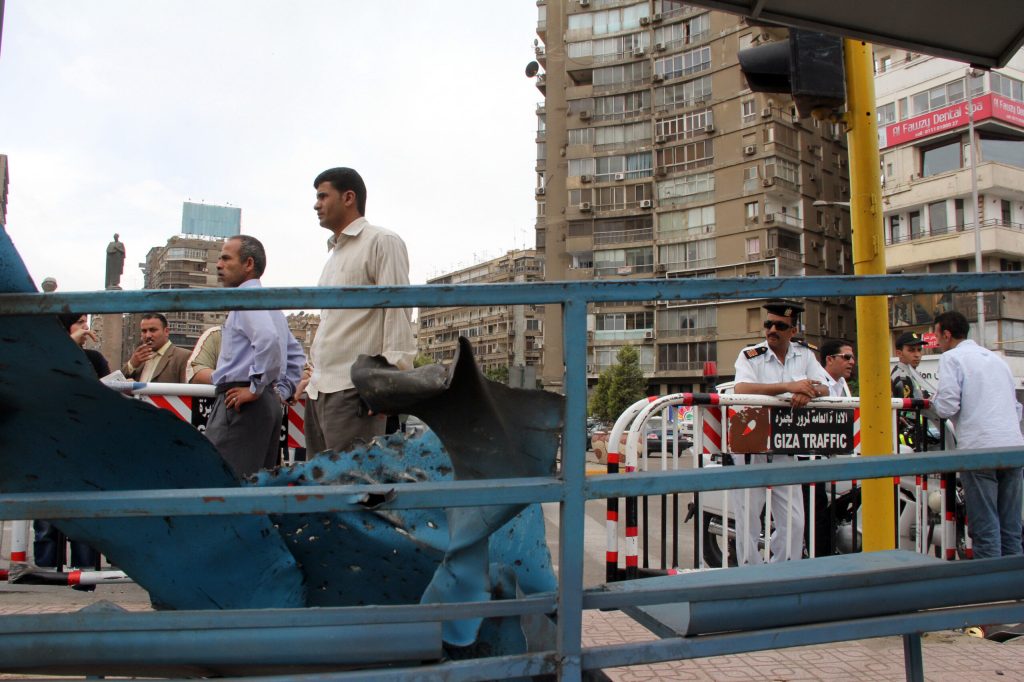 Bombing wounds 3 in central Cairo