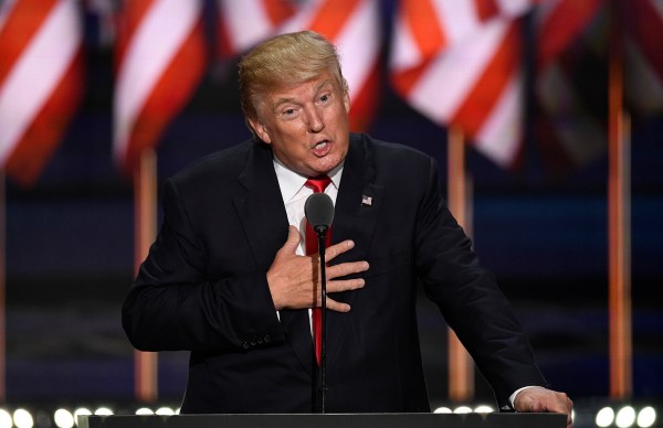 Trump brandishes wallet to push up July fundraising numbers