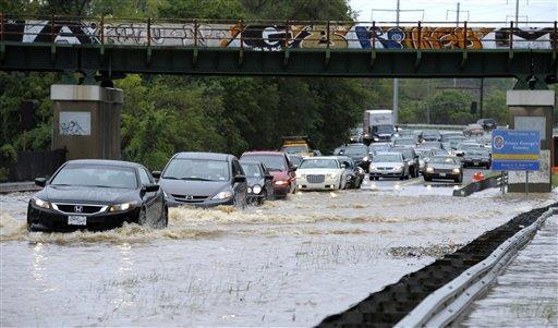 D.C. area under water, at least 1 dead