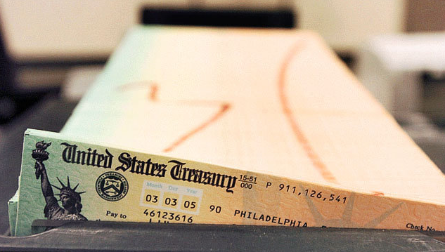 Morning Examiner: Conservatives win on payroll cut