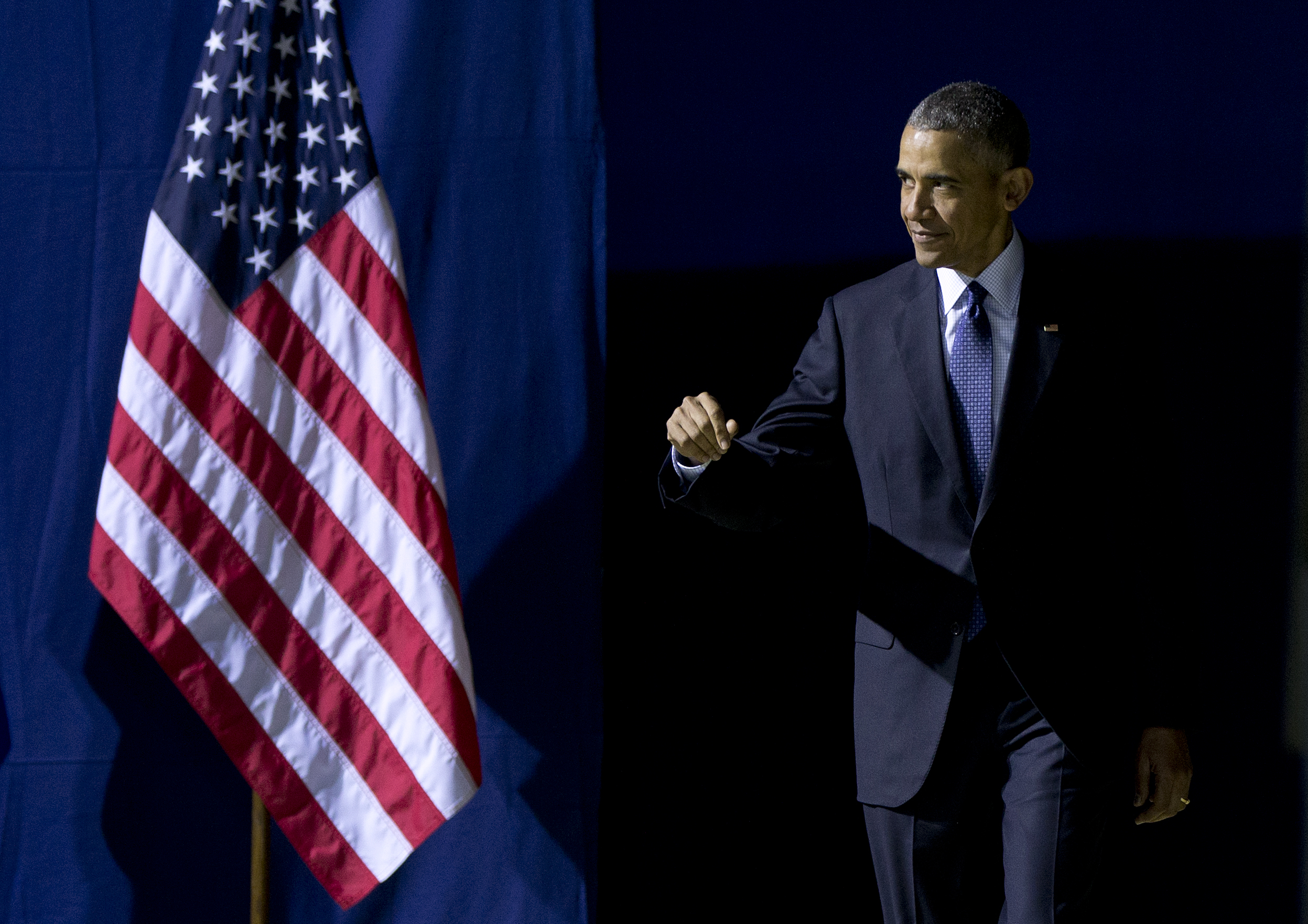 Obama pushes to keep nation focused on Flint water crisis