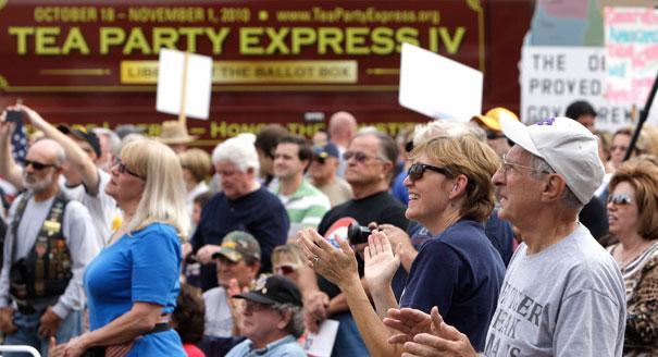 Public not buying ‘Tea Party terrorists’ meme