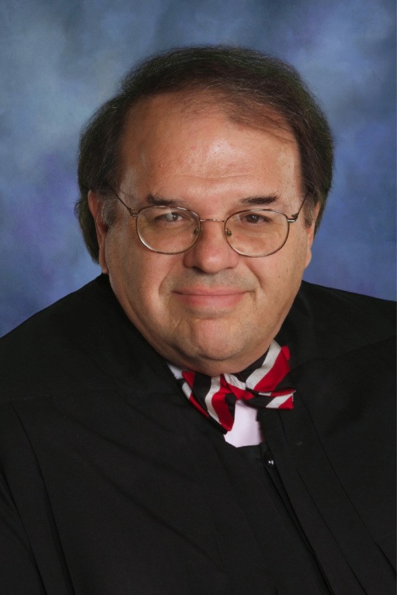 Judge who issued NSA ruling often bucks executive