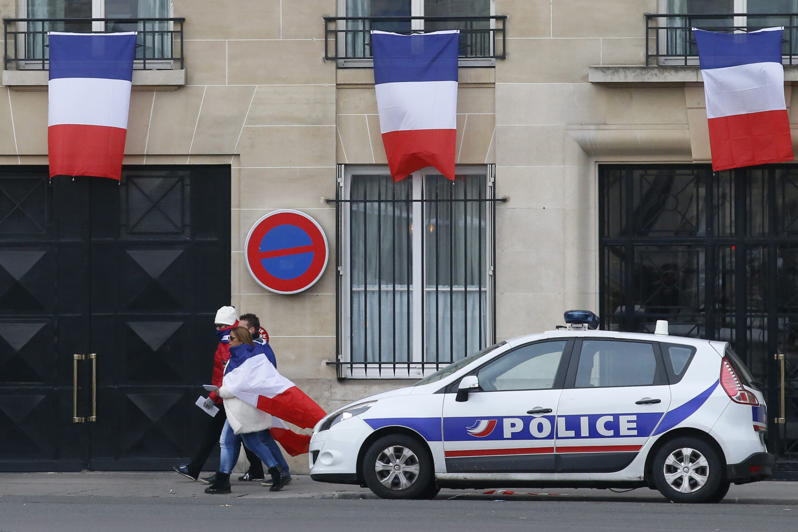 French police arrest three suspects in two separate shootings